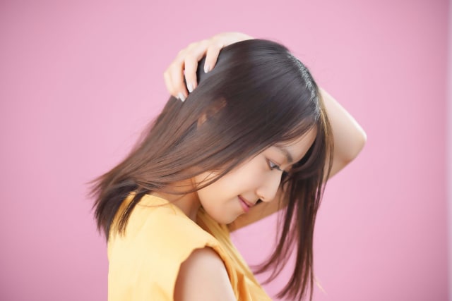 【金町の首痛に強い整体師が解説】「下を向くと痛い」はどこが原因?