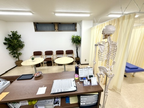 やぎはし整体院 金町店のカウンター・待合室